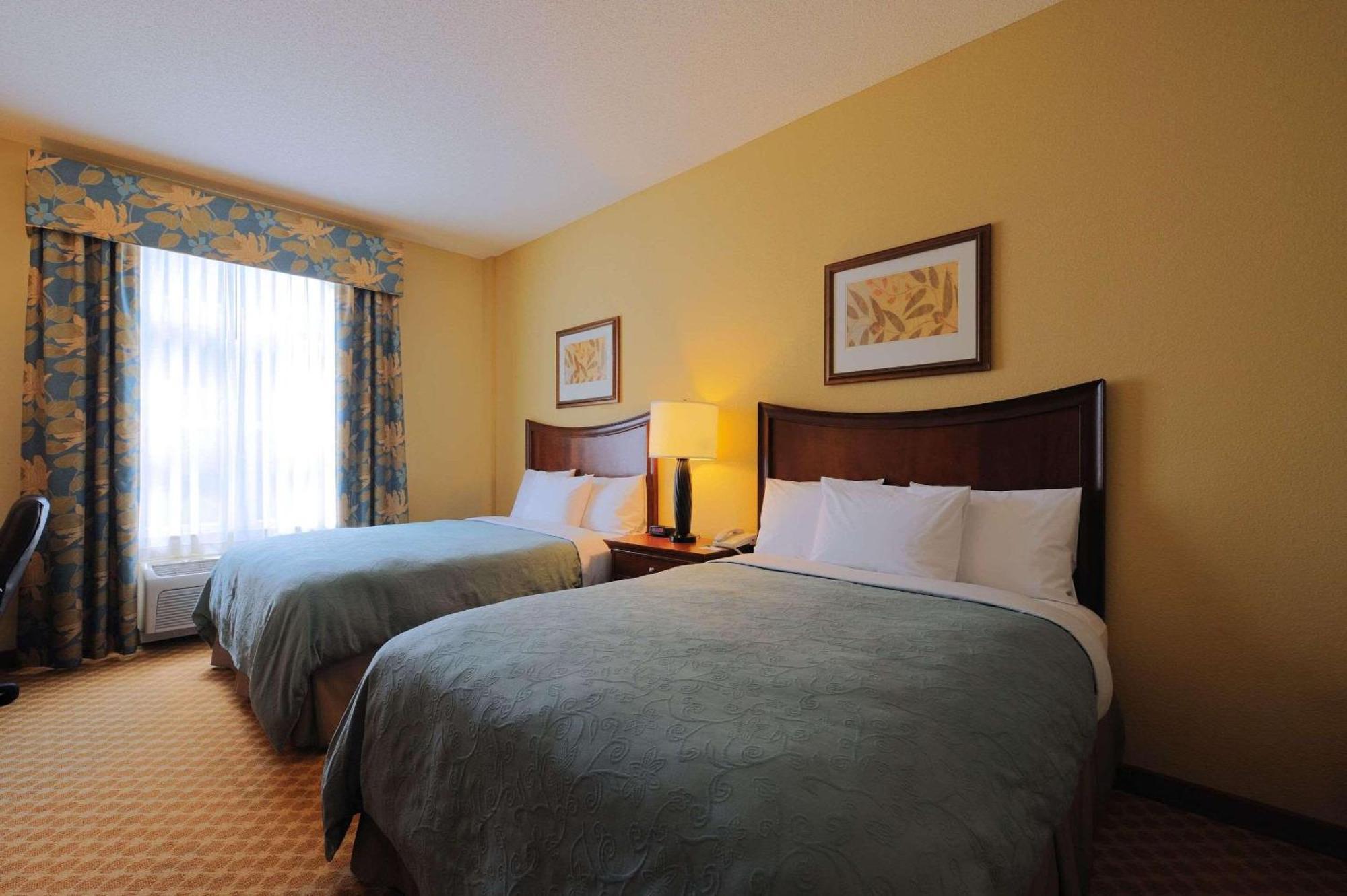 Spark By Hilton Orangeburg Ruang foto