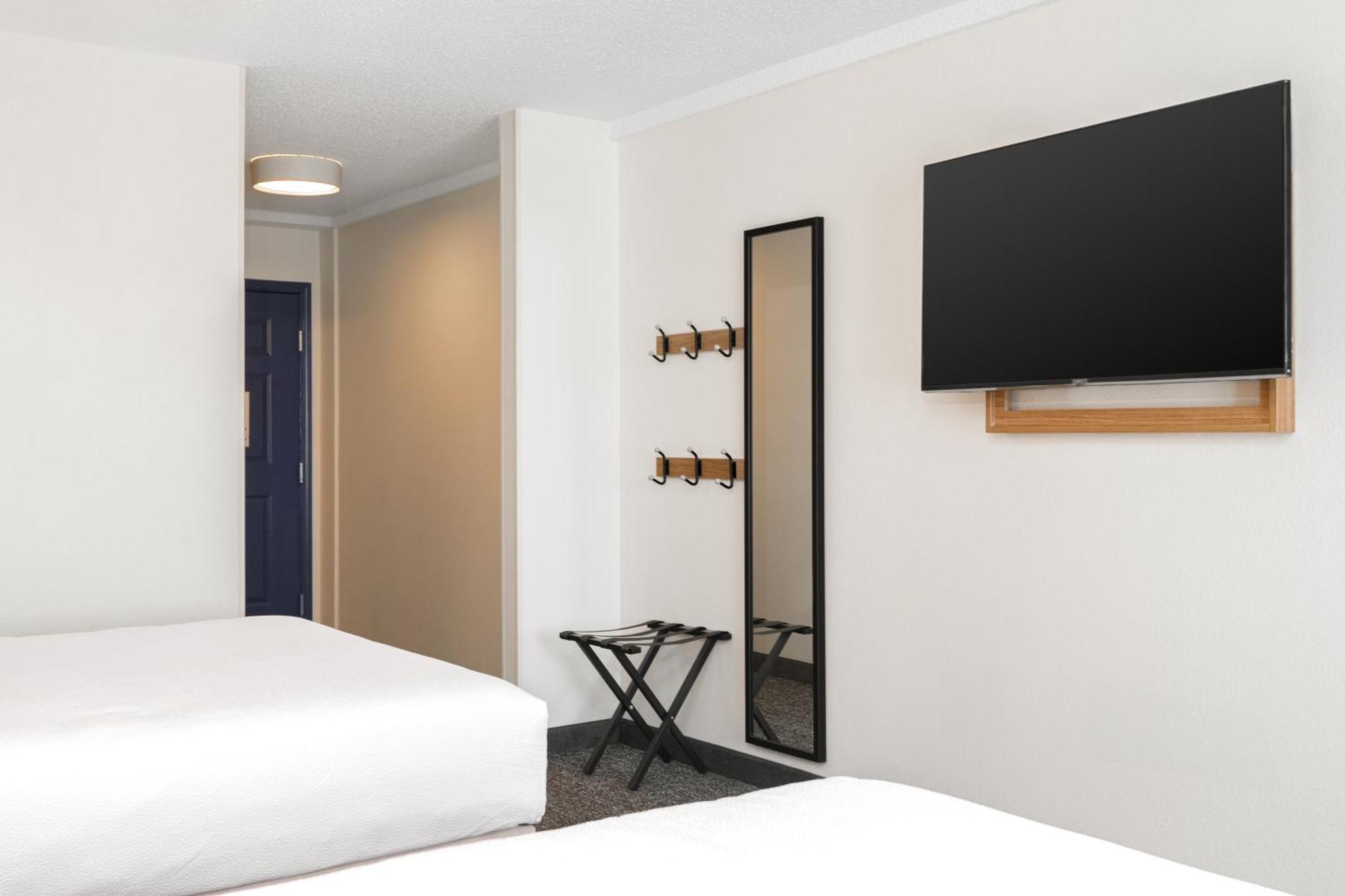 Spark By Hilton Orangeburg Bagian luar foto