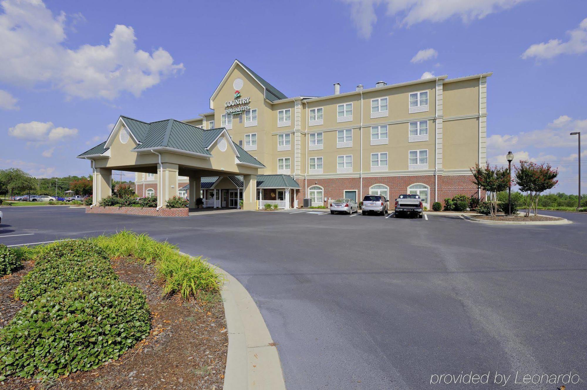 Spark By Hilton Orangeburg Bagian luar foto